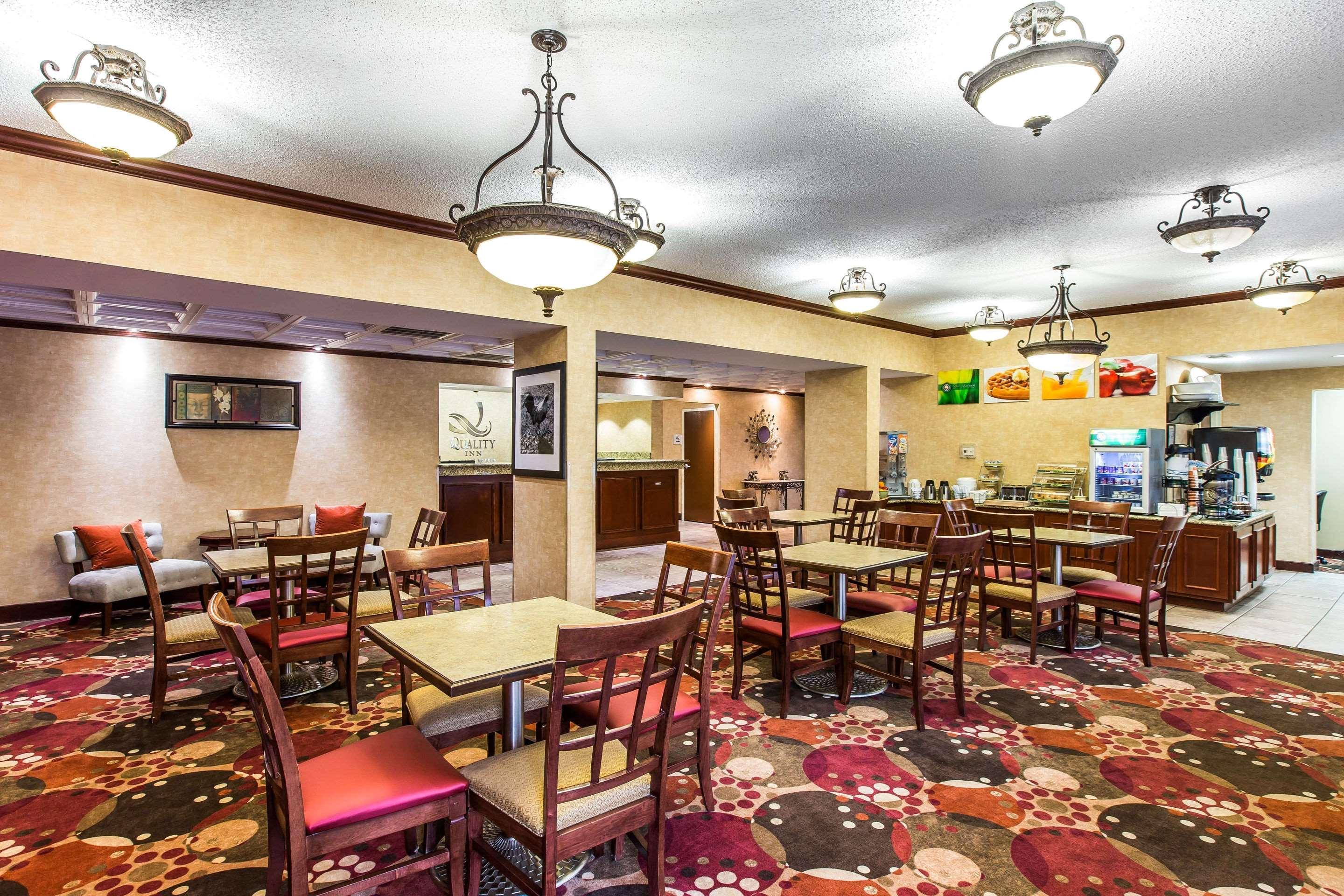 Quality Inn Олбани Экстерьер фото