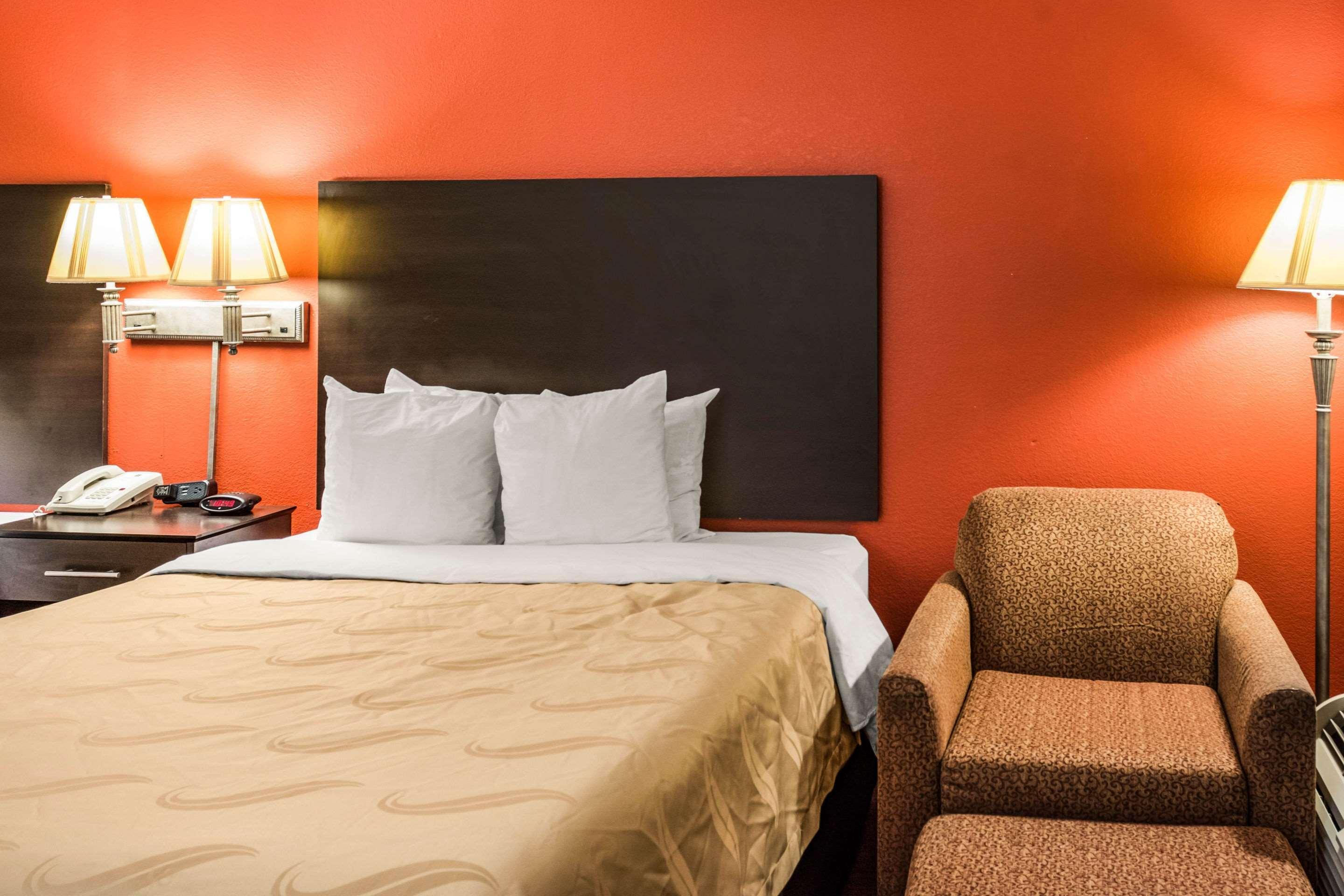 Quality Inn Олбани Экстерьер фото