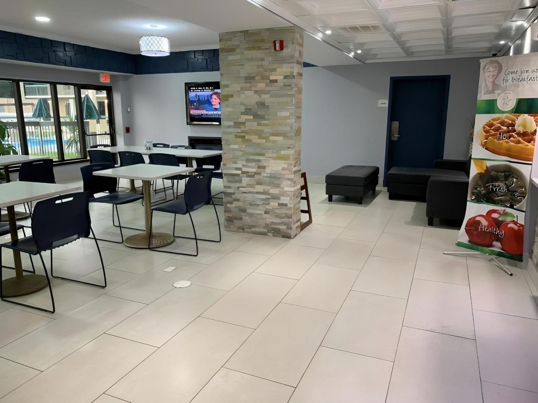 Quality Inn Олбани Экстерьер фото